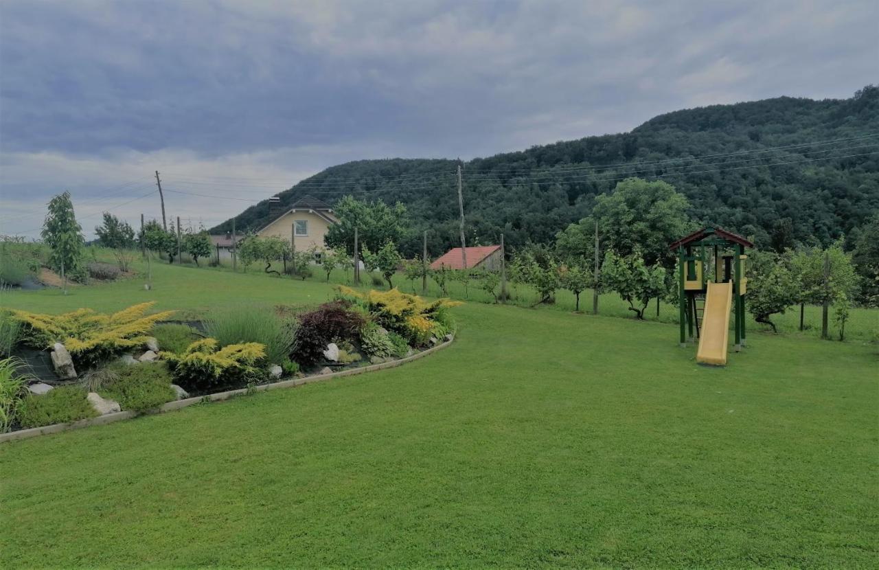 Hisa Zicanka Loce pri Poljcanah Exterior foto
